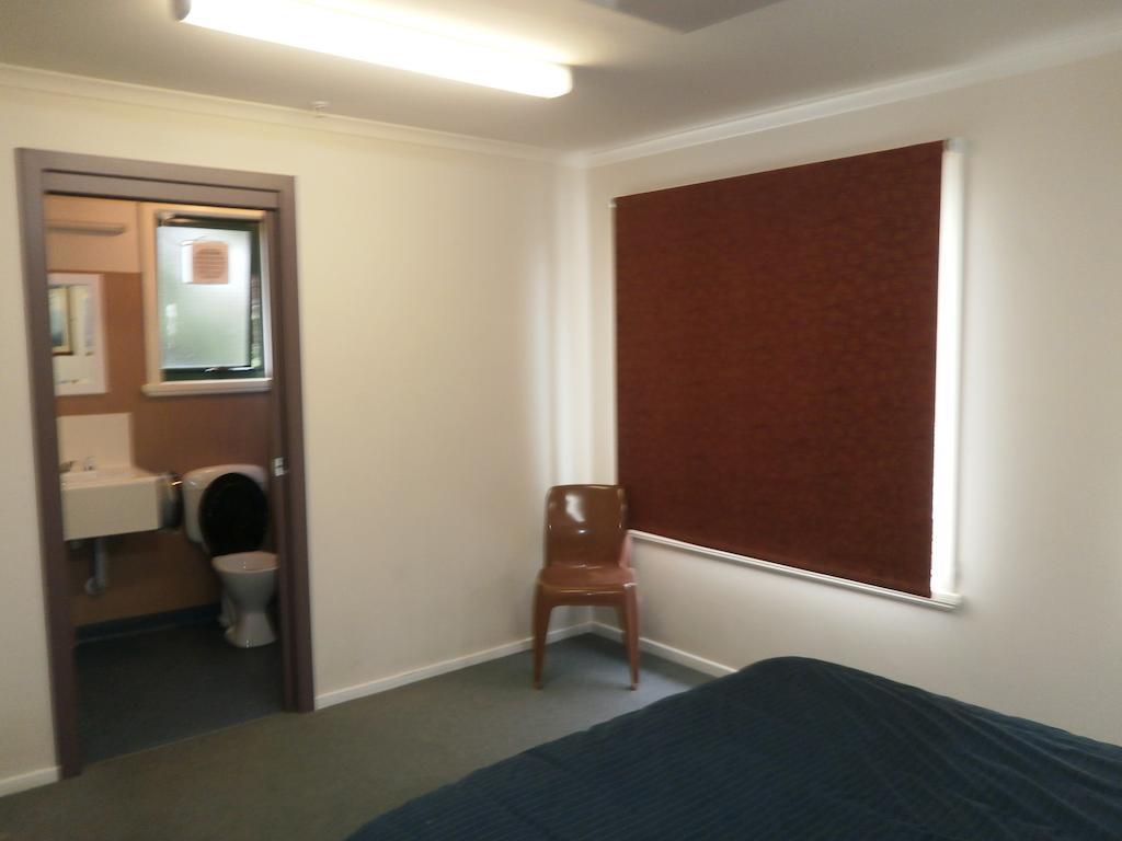 Хостел Launceston Backpackers Номер фото