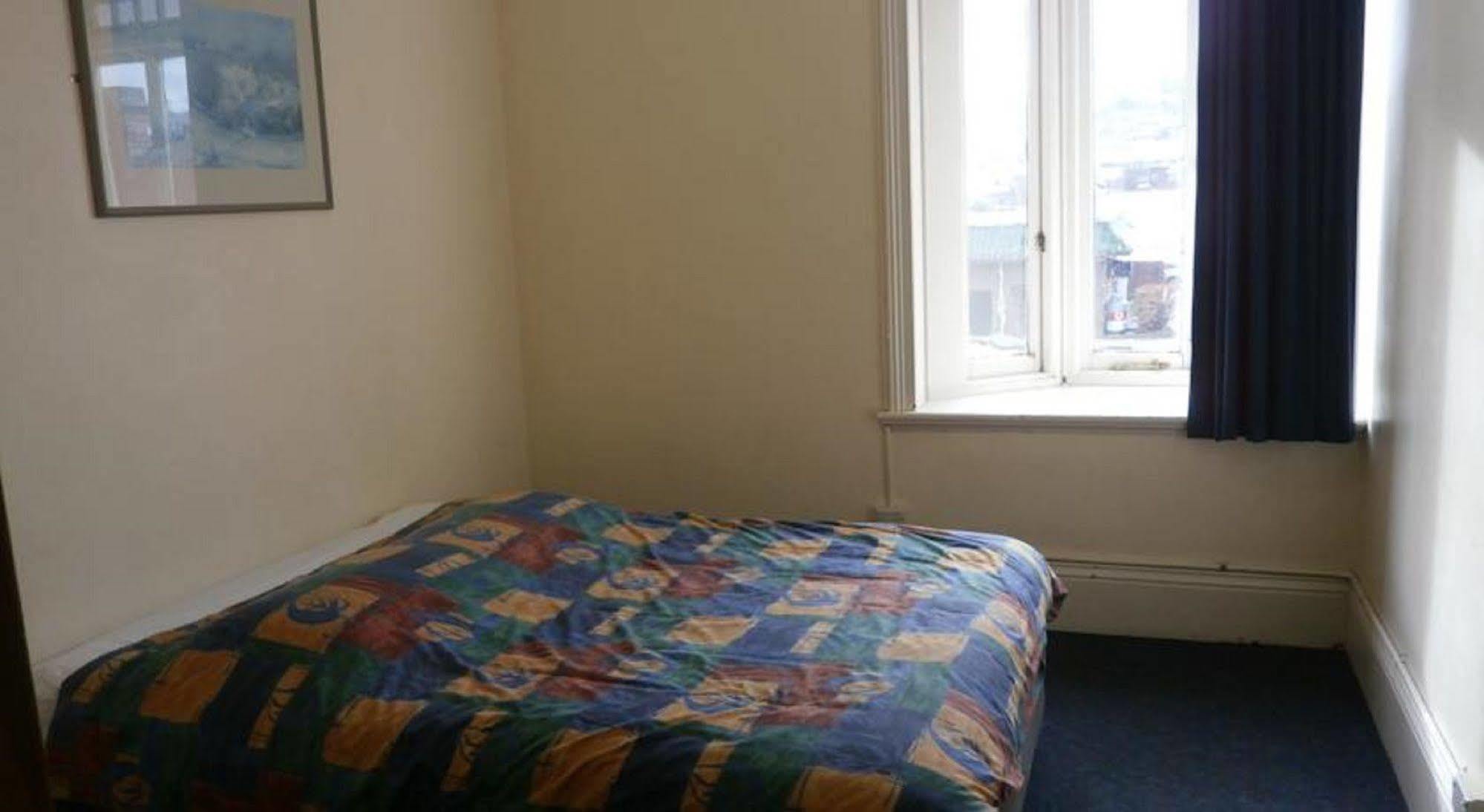 Хостел Launceston Backpackers Экстерьер фото
